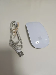 Apple Magic Mouse 2 Silber Bluetooth Wireless Maus mit Akku A1657 MLA02Z/A - Bild 1 von 5