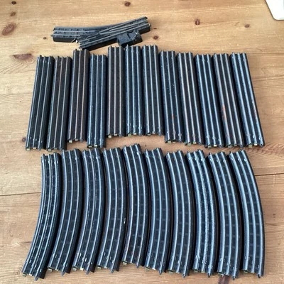 23  PIECES TRIX THREE RAIL CURVES STRAIGHT POINTS  USED - Image 1 of 4