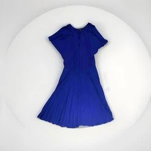 NWT BCBG MAXAZRIA ‘Lona’ Ruffle Satin Dress SIZE Medium (No Belt) MSRP $268 - Picture 1 of 7