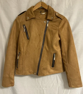 Chaqueta grande de cuero de gamuza sintética marrón JouJou para mujer muy suave Foto 1 de 4