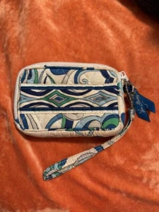 NEW Vera Bradley Wallet Clutch Wristlet w/ strap navy blue and white - Picture 1 of 3