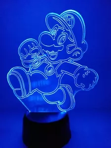 Lampara led rgb multicolor Fontanero agradable de videojuego cable usb mario - Bild 1 von 3