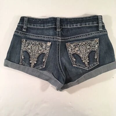 Pantalones Cortos de Denim Rue 21 Cortes Enrollados Bling Bolsillo Daisy Duke Talla 1/2 Foto 1 de 4