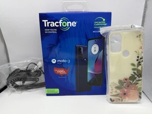 NEW Tracfone Moto G Play + PREPAID 1 Yr of Service 1500 Min/Texts/1.5 GB Data ๐ฑ - Afbeelding 1 van 6