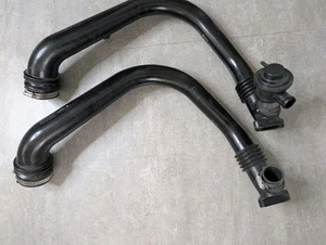Dos tubos intercooler WRX turbo PBT-GF20+TPC OEM 2015-2019 - Imagen 1 de 5