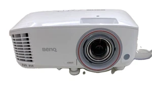 BenQ TH671ST 1080p Short Throw Home Theater & Gaming Projector White Japan USED - Picture 1 of 6