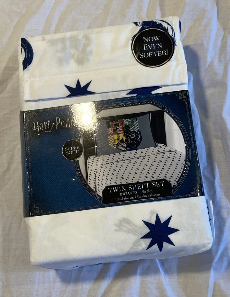 Harry Potter 3 piece Twin Sheet Set Polyester White & Blue - Image 1 of 4