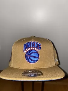 MENS MITCHELL AND NESS NEW YORK KNICKS 50TH ANNIVERSARY PATCH FITTED HAT 7 1/4 - Picture 1 of 6