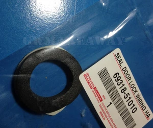Toyota SEAL DOOR LOCK WIRING HARNESS OEM 69318-51010 - Picture 1 of 1