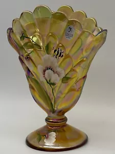 Fenton Glass Vase Autumn Gold Hand Painted Bee & Flowers Tag Signed Vintage - Picture 1 of 12