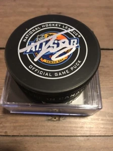 2017 NHL Allstar Spiel signiert von Performer Flo Rida offizielles Spiel Puck - Bild 1 von 2