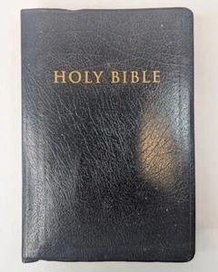 King James Reference Bible Zondervan Black Leather-Look Red Letter w/ Many Helps - Picture 1 of 15