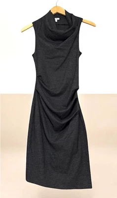 Vestido para mujer Helmut Lang de lana sin mangas drapeado color asimétrico gris talla P Foto 1 de 4