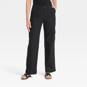 Women's Mid-Rise Straight Leg Utility Cargo Pants - Universal Thread - Picture 1 of 5