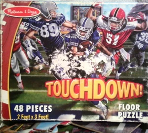 TOUCHDOWN! Rompecabezas de piso de fútbol 48 piezas por Melissa & Doug 2 pies x 3 pies - Imagen 1 de 3