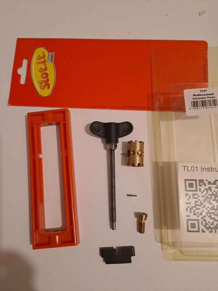 Slot.it TL01 SITL01 Estrattore Pressa Extractor Press New Pignone Motore - Immagine 1 di 4