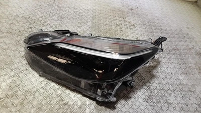 TOYOTA YARIS CROSS LEFT HEADLAMP HALOGEN TYPE, XP210, 06/20- - image 1 of 4