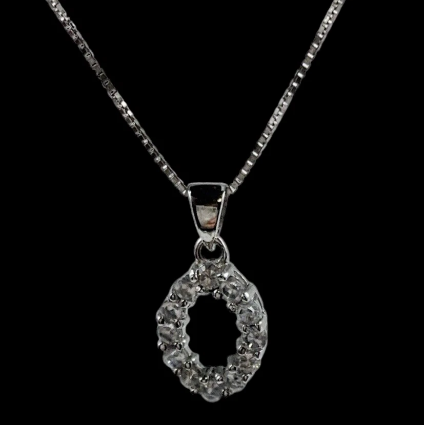 Collana lettera O in argento 925 uomo donna puntiluce brillanti iniziale di nomi - Immagine 1 di 4