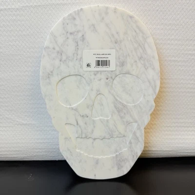 Tabla de queso de mármol bandeja de corte de charcutería Halloween mármol calavera blanca Foto 1 de 4