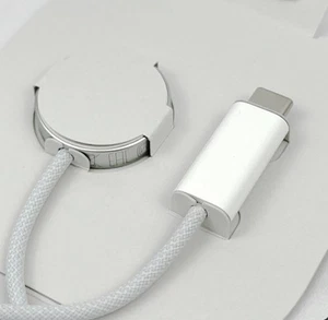 Wholesale Authentic Apple USB-C Braided Watch Charger, 250 units, New Bulk. - Zdjęcie 1 z 4