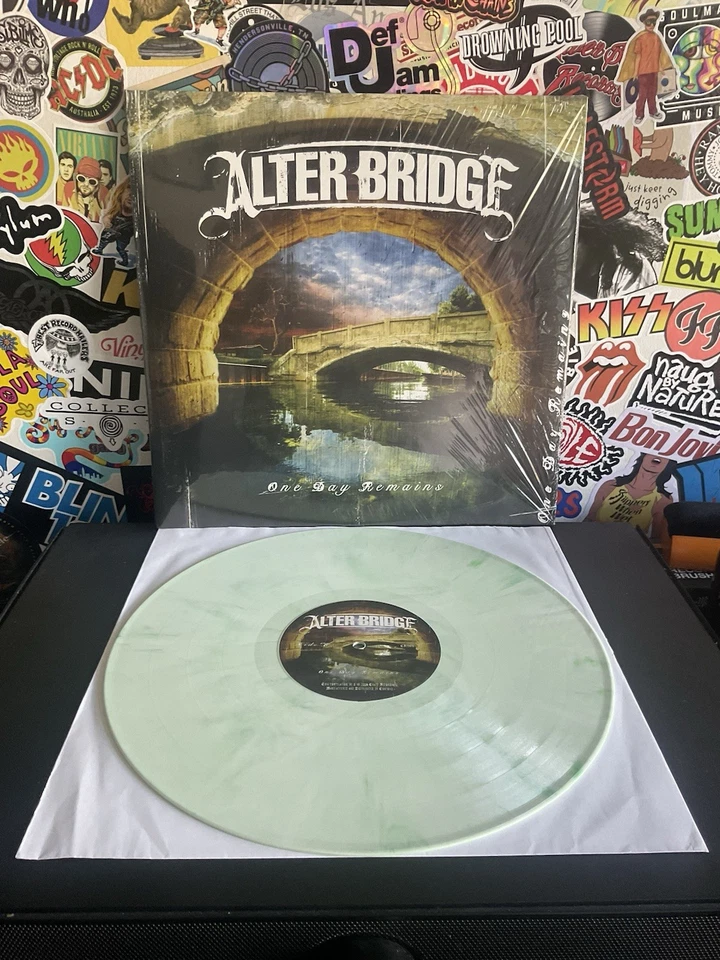 ALTER BRIDGE One Day Remains VG++ 2LP LIMEADE VINYL/500 — 第 1/2 张图片