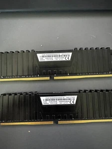 Corsair Vengeance LPX 8GB (1x8GB) DDR4 2400 (PC4-19200) Memory... - Picture 1 of 2