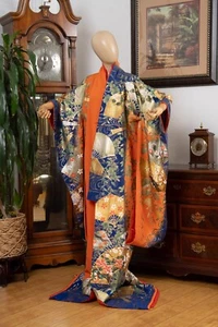 DEAR VANILLA JAPANESE SILK KAKESHITA WEDDING KIMONO WOMEN'S JAPAN MADE VINTAGE - Picture 1 of 10