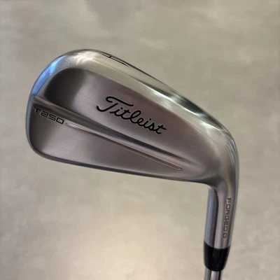 Titleist Excellent Condition  T250 4 Iron 22 DG Tour Issue X100 - Image 1 of 4