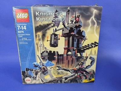 Lego Castle: Knights Kingdom II:  Scorpion Prison Cave 8876 - Image 1 of 4