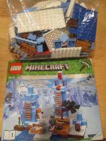 LEGO Minecraft: The Ice Spikes (21131) - Used- Incomplete