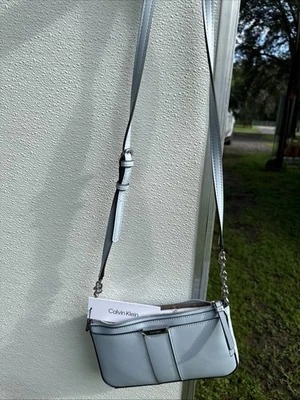 Женская сумочка Calvin Klein - Изображение 1 из 3