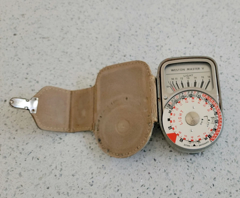 Weston Master V Classic Light Meter – Vintage Photography Photo | Parts Repair - Image 1 of 3