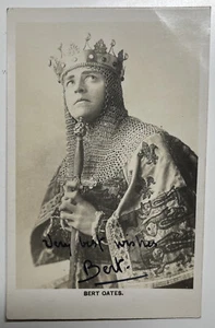 HENRY V SAMMLUNG SELTEN SIGNIERT Herr BERT OATES als HENRY V VINTAGE POSTKARTE - Bild 1 von 3