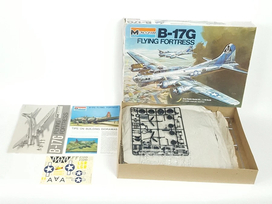VINTAGE 1975 MONOGRAM B-17G FLYING FORTRESS 1 48 SCALE MODEL KIT #5600