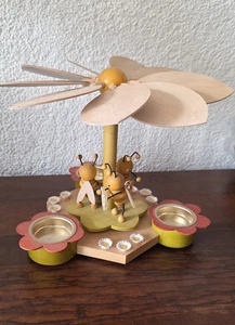 Pyramide Erzgebirge, Blumenpyramide mit Bienen, Volkskunst Zenker aus Seiffen - Bild 1 von 6