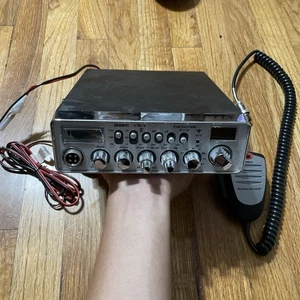 Uniden PC78LTW CB-Funkgerät 40 Kanal silber getestet funktioniert Bearcat Mikrofon  - Bild 1 von 6