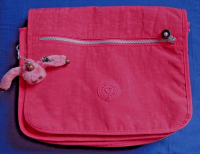 Kipling Damen Schultertasche Umhängetasche Crossbody 37x30 cm pink, mit Affe - Bild 1 von 4