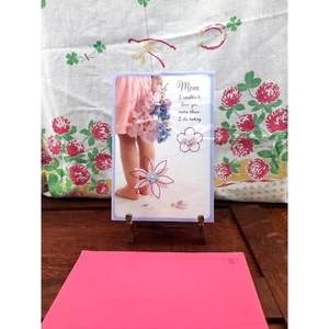 Hallmark Mother's Day Card Pearl Daisies New with Protective Film - Picture 1 of 3