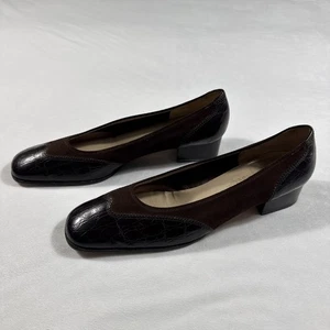 Salvatore Ferragamo decolte donna 10,5B marrone coccodrillo goffrato pelle scamosciata Italia - Foto 1 di 11