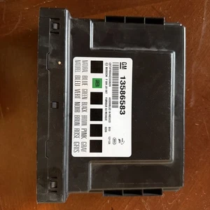2013 CHEVROLET CAMARO SS 1LE OEM BCM BODY CONTROL MODULE 13586583 USED - Picture 1 of 6