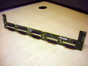 Sun 511-1256 8-Slot SAS Disk / SATA DVD Backplane for T5220 T5240 X4440 X4450 - Picture 1 of 3