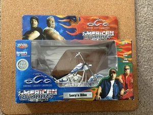 Joyride American Chopper Orange County Choppers Lucy’s BIKE 2004 scala 1:18 - Foto 1 di 3