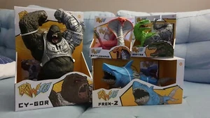 Xmas Gift for Collector Exclusive Mcfarlane Toys Raw 10 Series 1 Full Set NIB - Picture 1 of 10