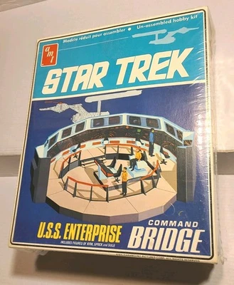 1975 SEALED Amt STAR TREK U.S.S Enterprise Command Bridge Model Kit +Kirk Figure - Image 1 of 4