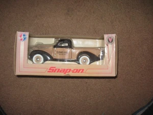 Snap-On 1937 Studebaker Pickup 1/24 Scale - Picture 1 of 1