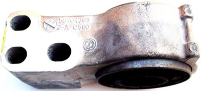 Alfa Romeo 159 Suspension Bush Genuine Front Right 50706955 - Image 1 of 4