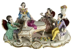Estatuillas de escenario de porcelana para piano de Dresden Reinassaince tono dorado en muy buena condición - Imagen 1 de 24