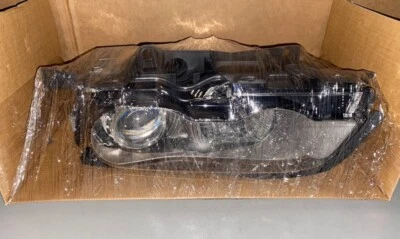 Conjunto de faros delanteros LH Hella - # 354 204-491 / 6312 6 911455 - Se adapta a BMW 330Ci Foto 1 de 4