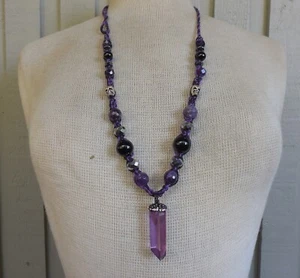 Fluorite Stone Point Adjustable Hemp Necklace w Onyx Amethyst Silver Skull Beads - Bild 1 von 8