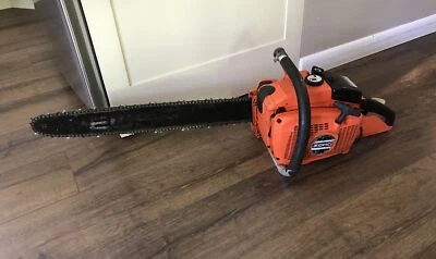 Vintage Chainsaw Echo CST-610 EVL Twin Cylinder Chainsaw RUNS. Free Shipping - Image 1 of 4